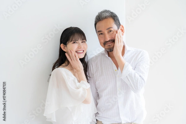 Obraz 真磨きをするミドルの夫婦