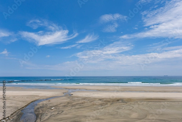 Fototapeta 長い砂浜が続くいわき市の沼ノ内海岸