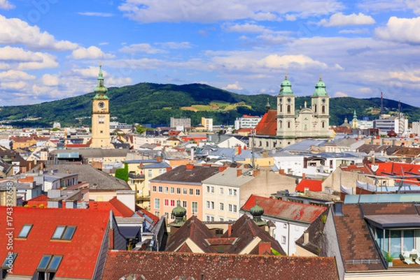 Obraz Linz, Austria. Panoramic view of the old town.