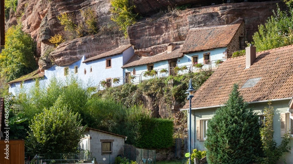 Fototapeta Beautiful architecture of cave houses in Graufthal in France on  Sunday October 5th in 2025