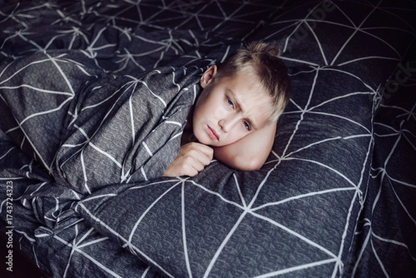 Obraz boy in bed