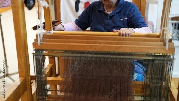 Obraz 機織り職人