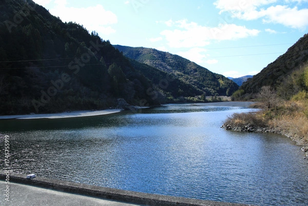 Obraz 高知県越知町　片岡沈下橋から見た仁淀川