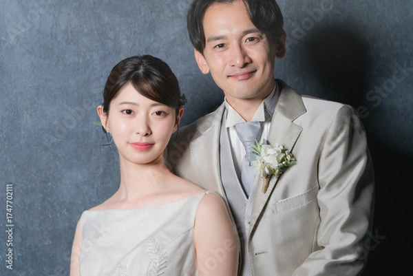 Obraz 寄り添う新郎新婦　ウエディングイメージ