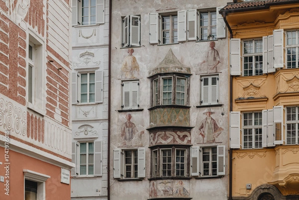 Fototapeta Bolzano, Italy - February 2025: Piazza del Municipio and typical architecture in the city center