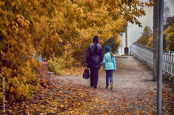 Obraz город осень