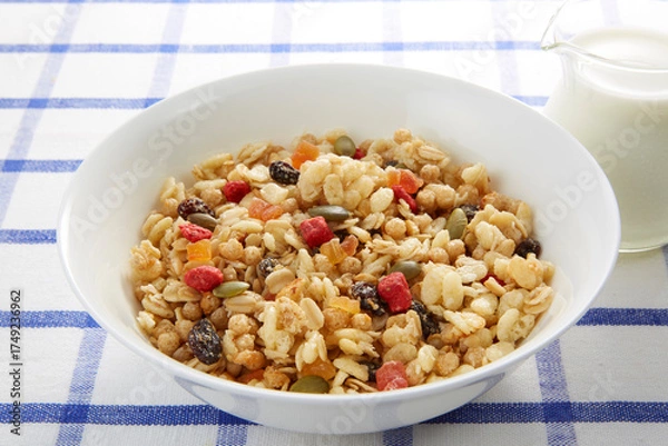 Fototapeta 朝ごはんの爽やかなイメージ_グラノーラ