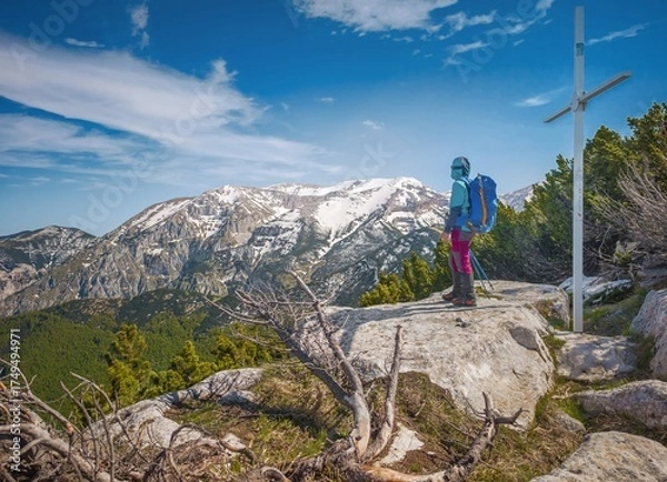 Fototapeta National park of Majella, Italy - Mountain summits in the Majella range, central Italy, Abruzzo region, with characteristic landscape of rocky expanses between valleys and plateaus.