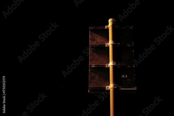 Fototapeta 岐阜県揖斐川町藤橋の看板の裏側