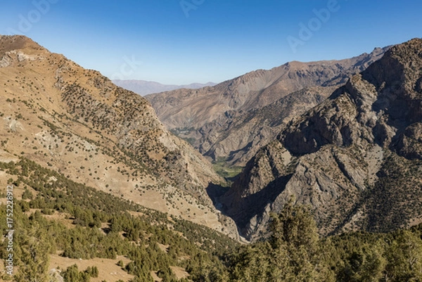 Fototapeta Mountain landscape in Fann Mountains Pamir Alay Tajikistan