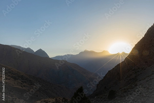 Fototapeta Beautiful sunset mountain view in Fann mountains in Tajikistan
