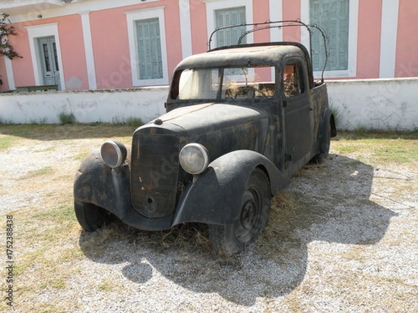 Fototapeta stare auto