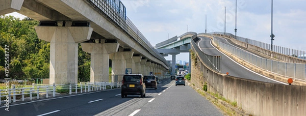 Fototapeta ドライブ中に見える長久手の都市風景