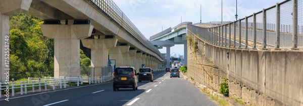 Fototapeta ドライブ中に見える長久手の都市風景