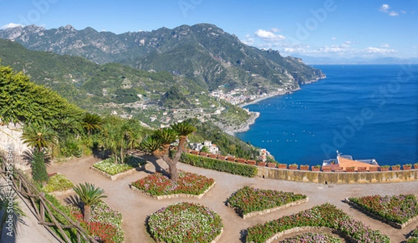 Fototapeta Minori - Amalfi coast - The outlook from Ravello - Villa Rufolo 