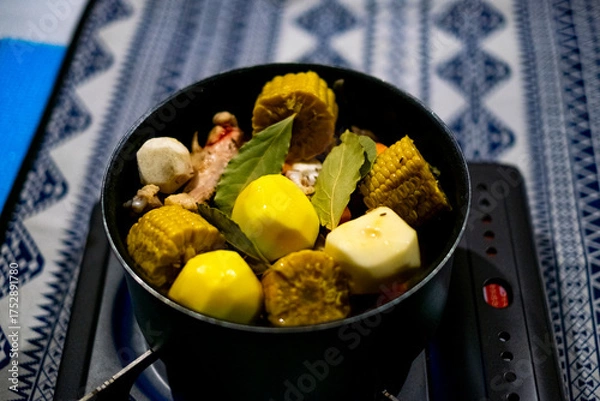 Obraz キャンプ_鉄鍋で料理