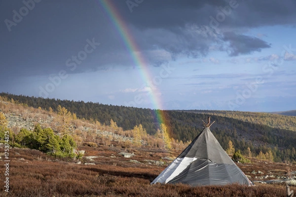 Fototapeta tsaatan yurt and a rainbow in a landscape of northern Mongolian taiga