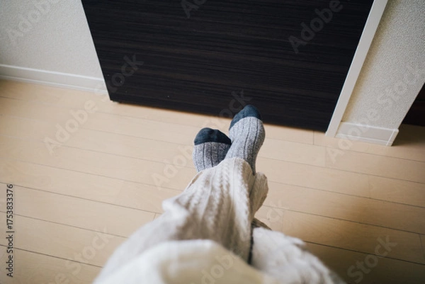 Obraz 靴下を履いた女性の足