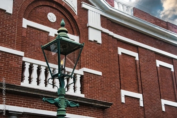 Fototapeta 洋館とガス灯