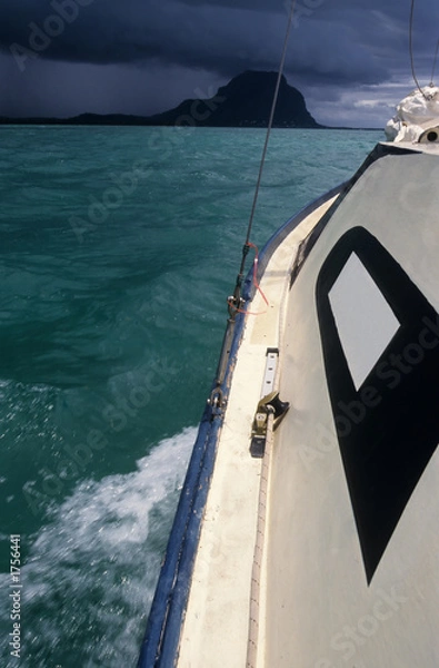 Obraz sailing into the storm