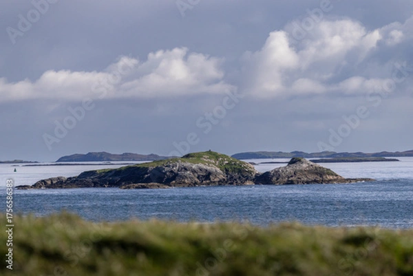 Obraz Small Rocky Islets South of the Isle of Harris, Scotland