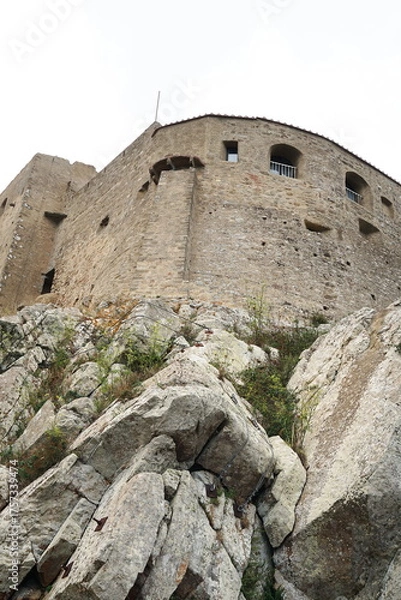 Fototapeta Aldobrandesca fortress in Giglio Castello, Tuscan Archipelago, Italy