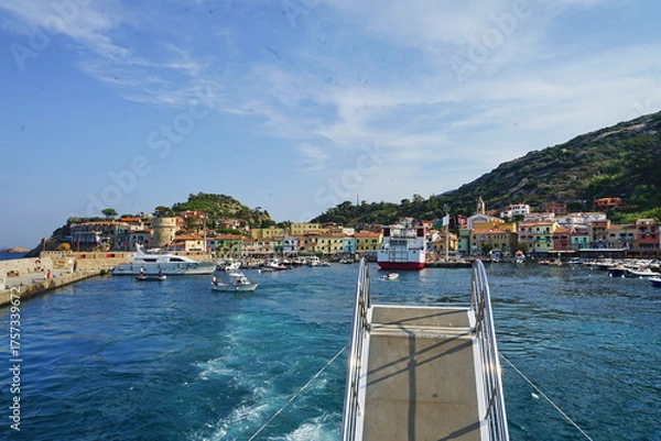 Obraz View of Giglio Porto from the sea, Tuscan Archipelago, Italy