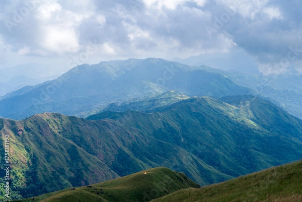 Obraz Mountain Range view point in Myanmar (Burma) with sea of cloud (Mulayit Taung)