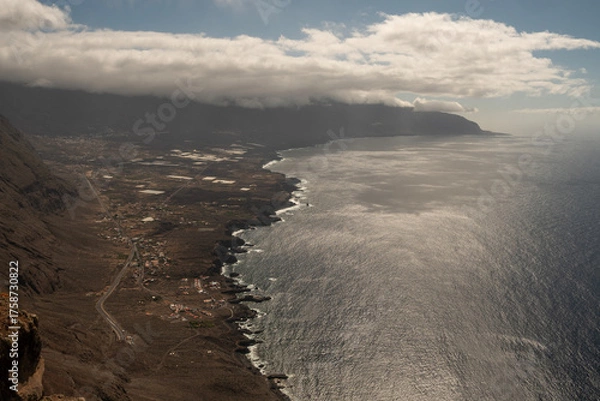 Obraz Vista del Valle de El Golfo desde el Mirador de La Peña