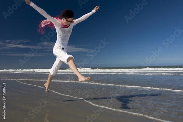 Fototapeta Jump at beach