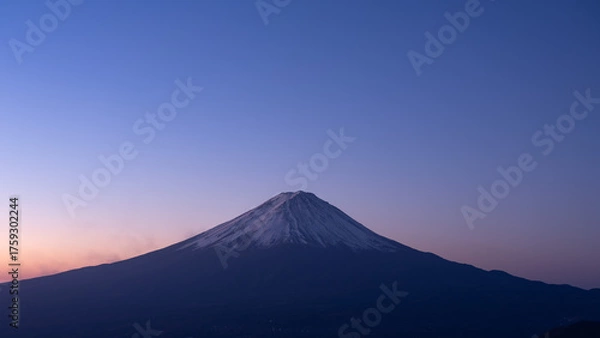 Obraz The summit of Mt. Fuji at magic hour