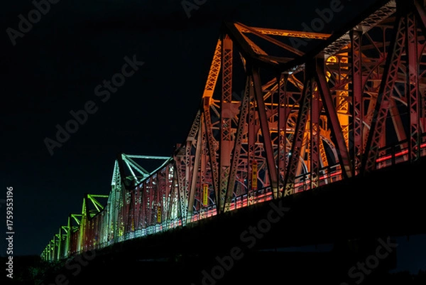 Obraz ライトアップされたトラス橋（長生橋・新潟県
長岡市）