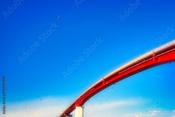 Fototapeta 青い空に赤い橋