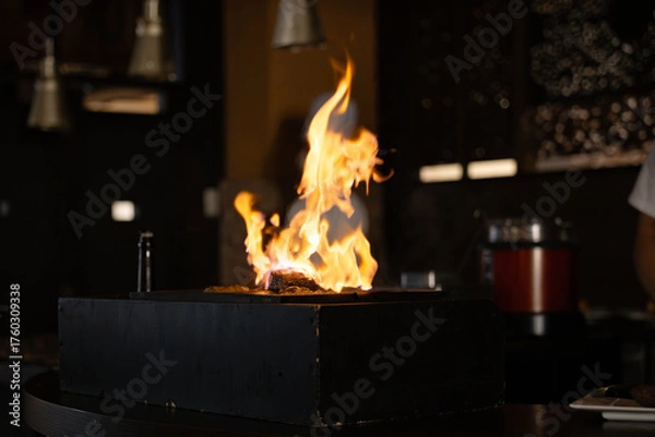 Obraz 炎を上げるシェフ　フランベ