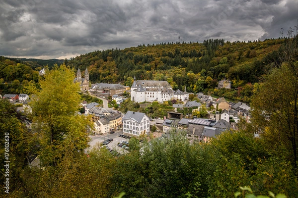 Fototapeta in the middle of nature, nice view onto the city of Clervaux in Luxembourg 