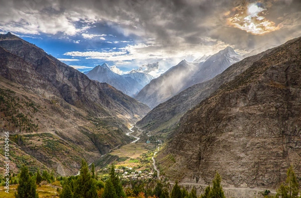 Obraz Dramatic landscape in Himalaya mountains