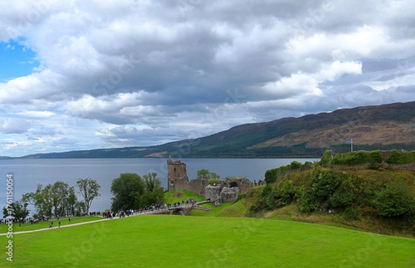Fototapeta The remains of Urquhart castle on Loch Ness, Scotland