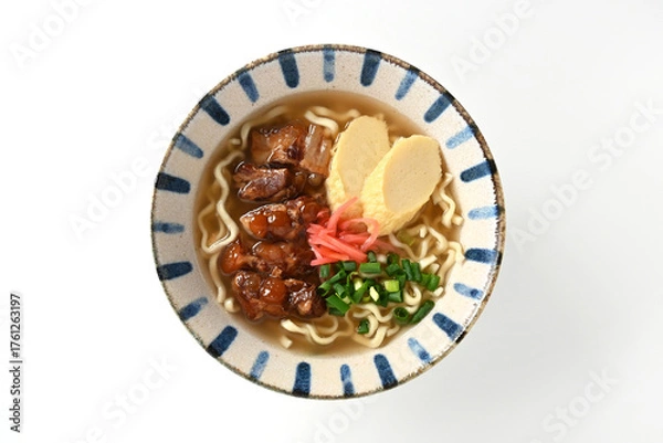 Obraz 沖縄そば（軟骨ソーキ）