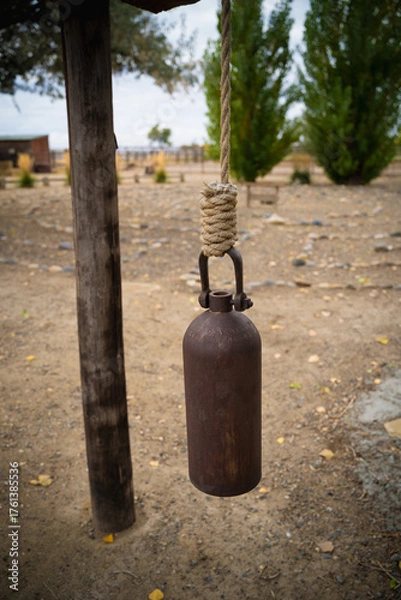 Obraz bell on a rope 