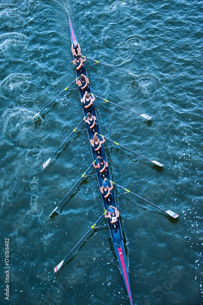 Fototapeta Crew Team in Competition