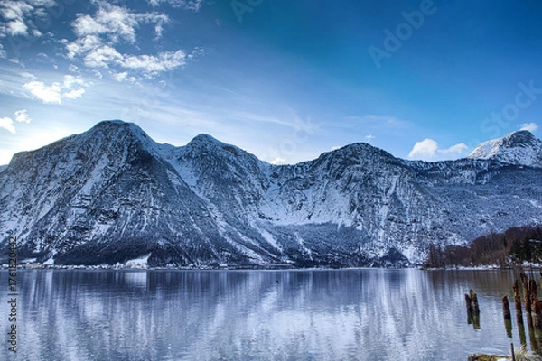 Fototapeta Beautiful Hallstatt in Austrian Alps