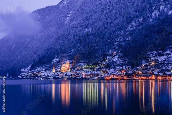 Fototapeta Beautiful Hallstatt in Austrian Alps
