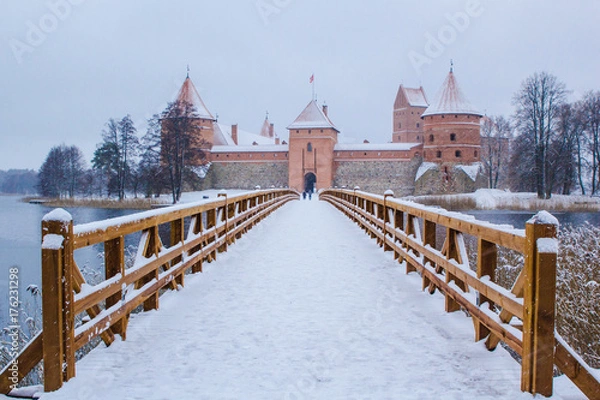 Obraz Trakai castle in winter landscape