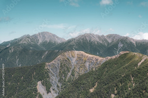 Fototapeta 日本の山岳風景
