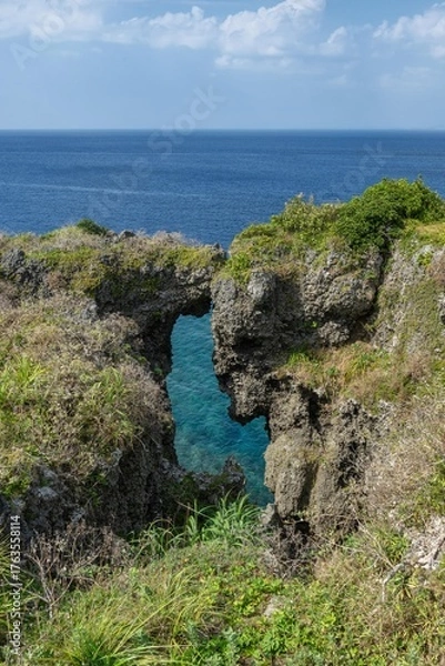 Fototapeta 沖縄県　快晴の万座毛
