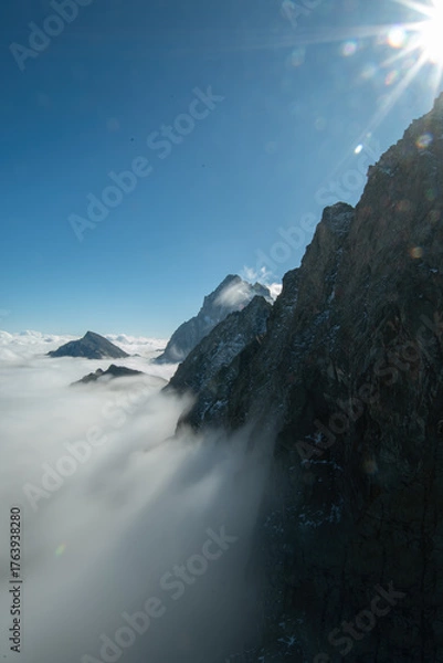 Obraz Low clouds among rocky walls