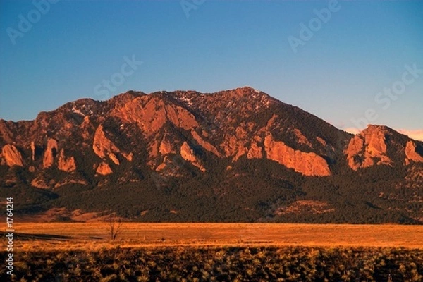 Fototapeta mountain peaks in boulder colorado