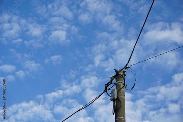 Obraz 青空と雲と電柱