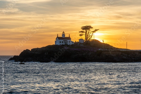 Obraz Crescent City lighthouse at sunset