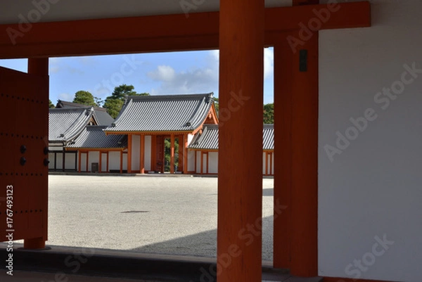 Obraz 京都御所　左掖門から見る日華門(京都市上京区)